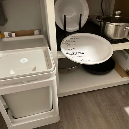 Apartment Sky 1,5 Fuer 4 Leute Zentral 35qm S-bahn Mercedes Benz Magstadt