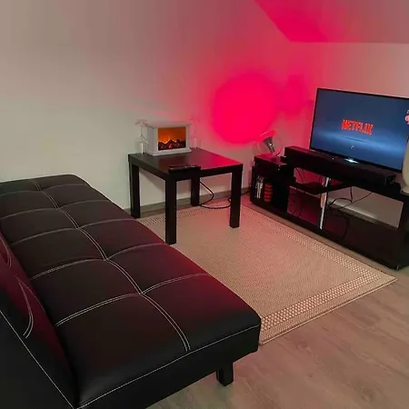 Sky 1,5 Fuer 4 Leute Zentral 35qm S-bahn Mercedes Benz * Magstadt