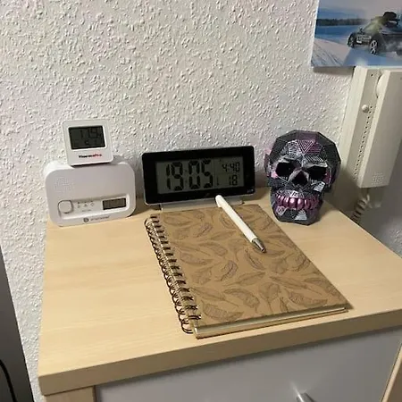 Apartamento Sky 1,5 Für 4 Leute Zentral 35qm S-bahn Mercedes Benz Magstadt