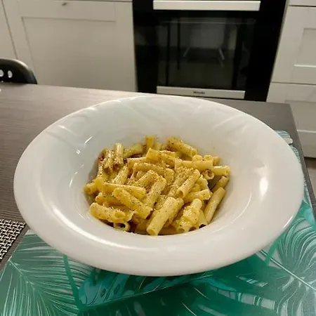 Sky 1,5 Für 4 Leute Zentral 35qm S-bahn Mercedes Benz Magstadt